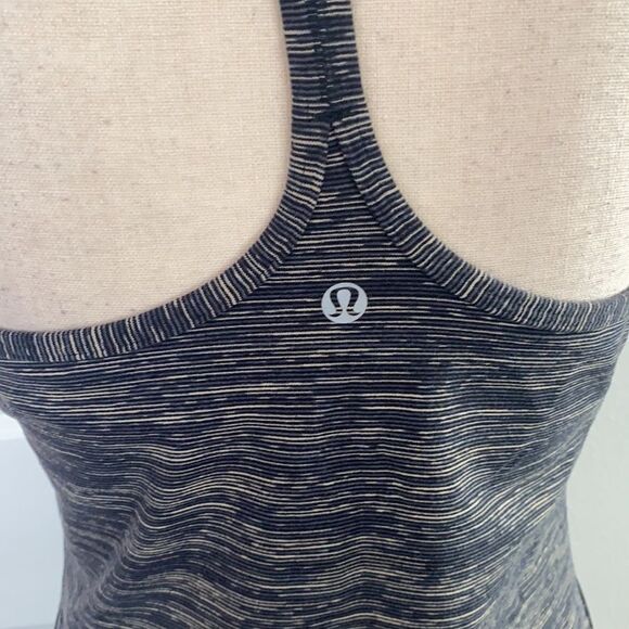 Lululemon Power Y Tank Gray Tan Straps Size 10 - Picture 8 of 11